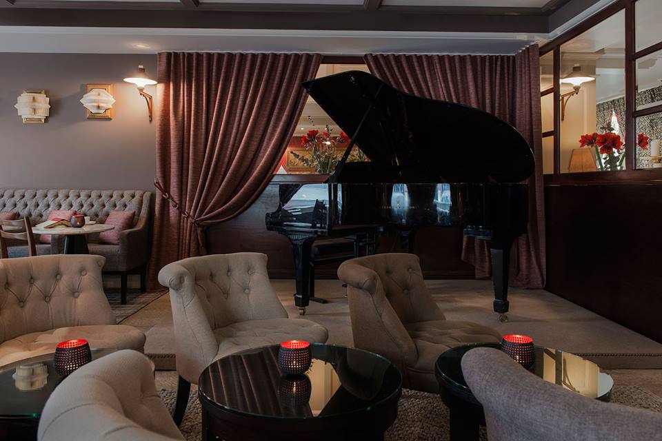 Cours De Piano Et Chant E.Benati