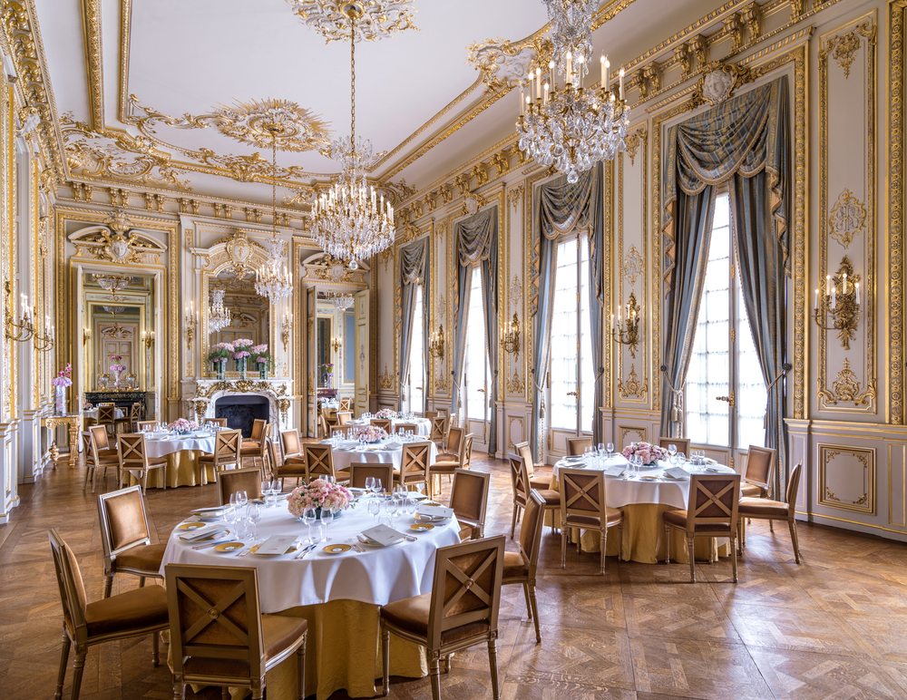 Shangri-La Hotel, Paris
